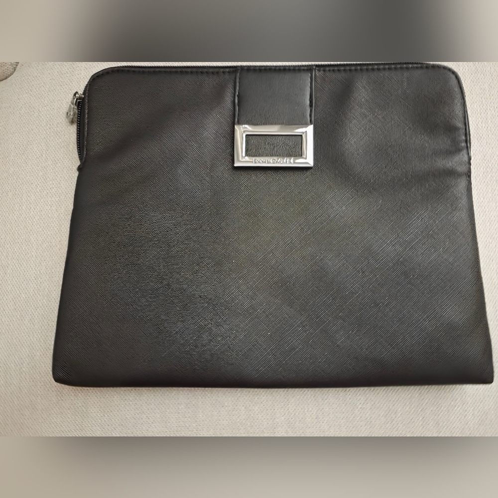 BVLGARI Cosmetic Bag Black, Like New.
